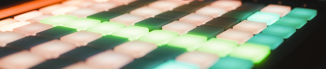 elektronik müzik prodüksiyonunda kullanılan bir davul pad'i